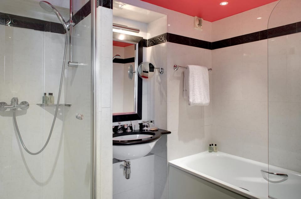 Shower, Bathroom, Bath