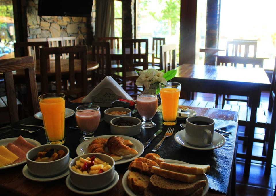 Breakfast, Buffet breakfast