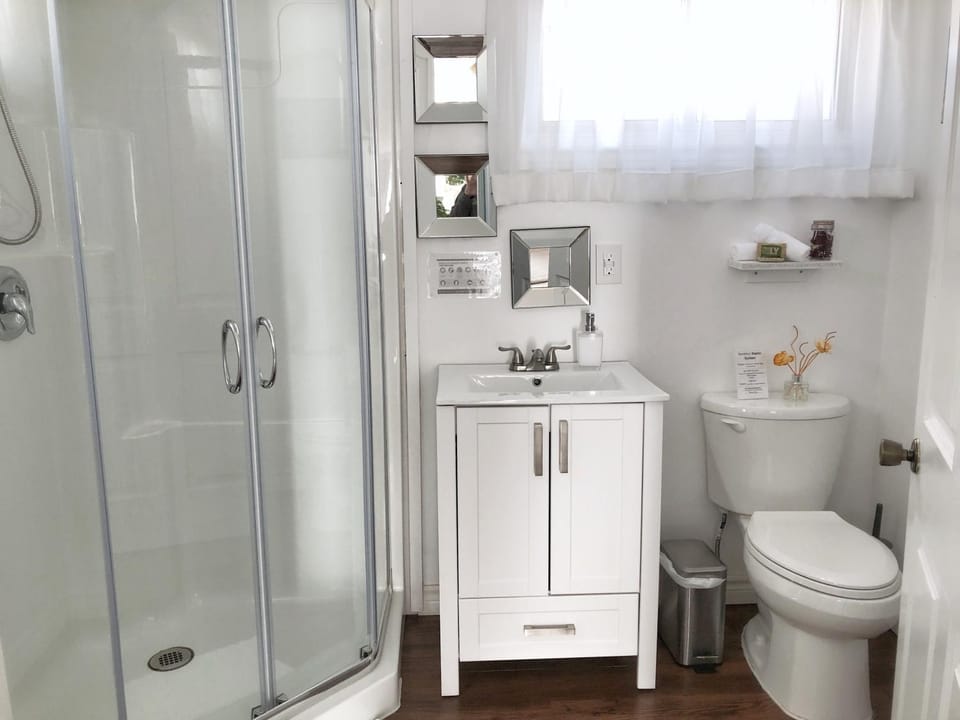 Shower, Bathroom