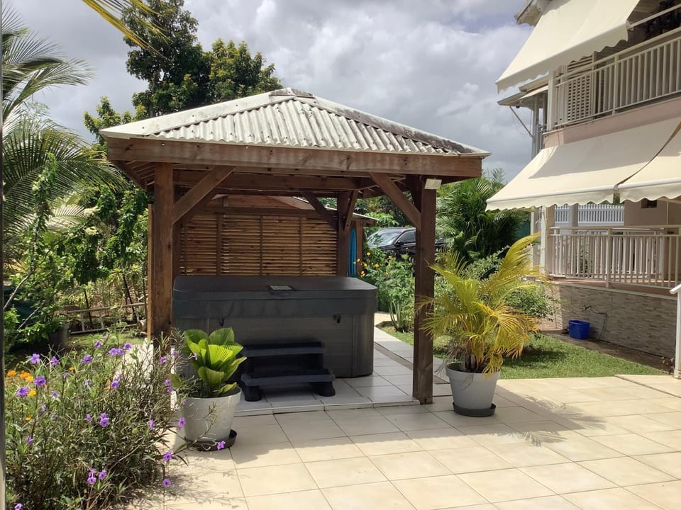 VILLA ALIZÉE Logement 2 Apartment in Leeward Islands