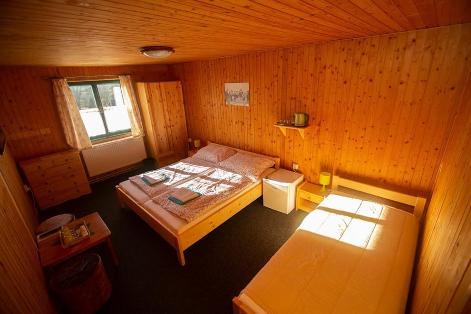 Photo of the whole room, Decorative detail, Decorative detail, Bedroom