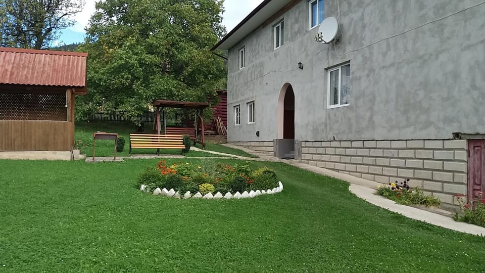 Garden, Garden view