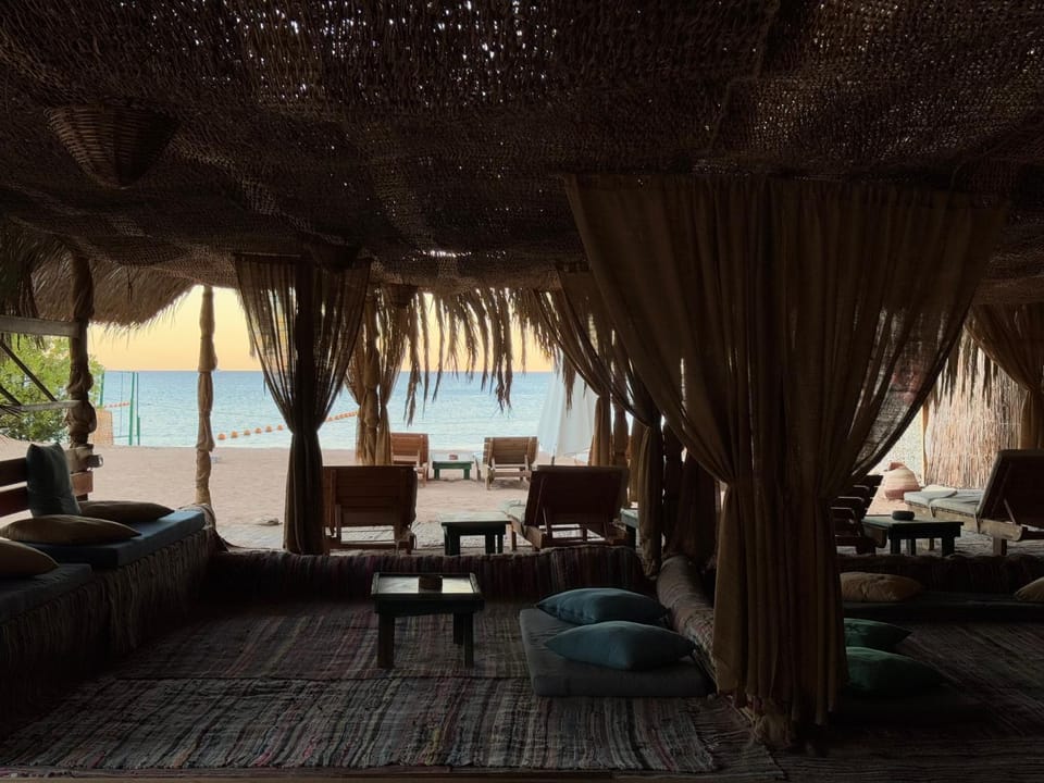 Seating area, Beach, Sea view