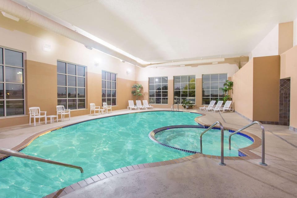 On site, Pool view, Swimming pool