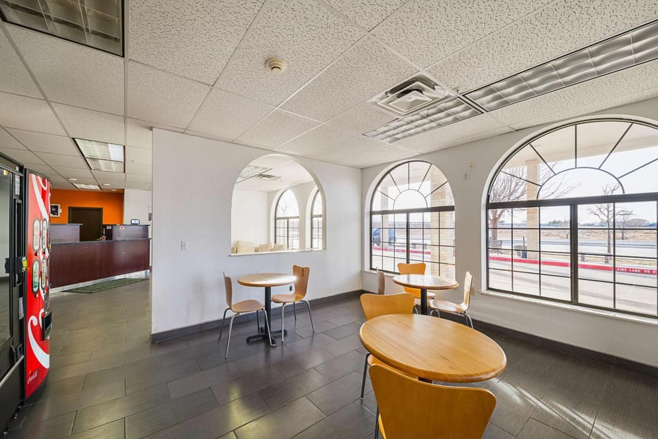 Lobby or reception, On site