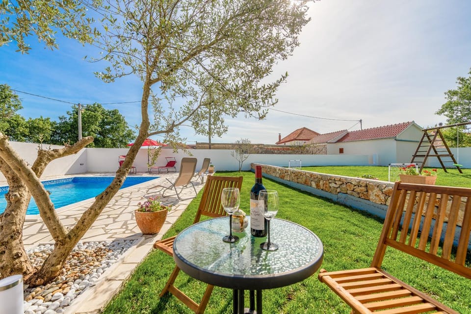 Day, Natural landscape