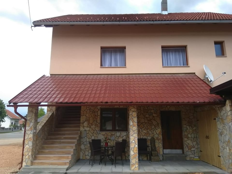 Apartmani Sara i Marta Apartment in Lika-Senj County