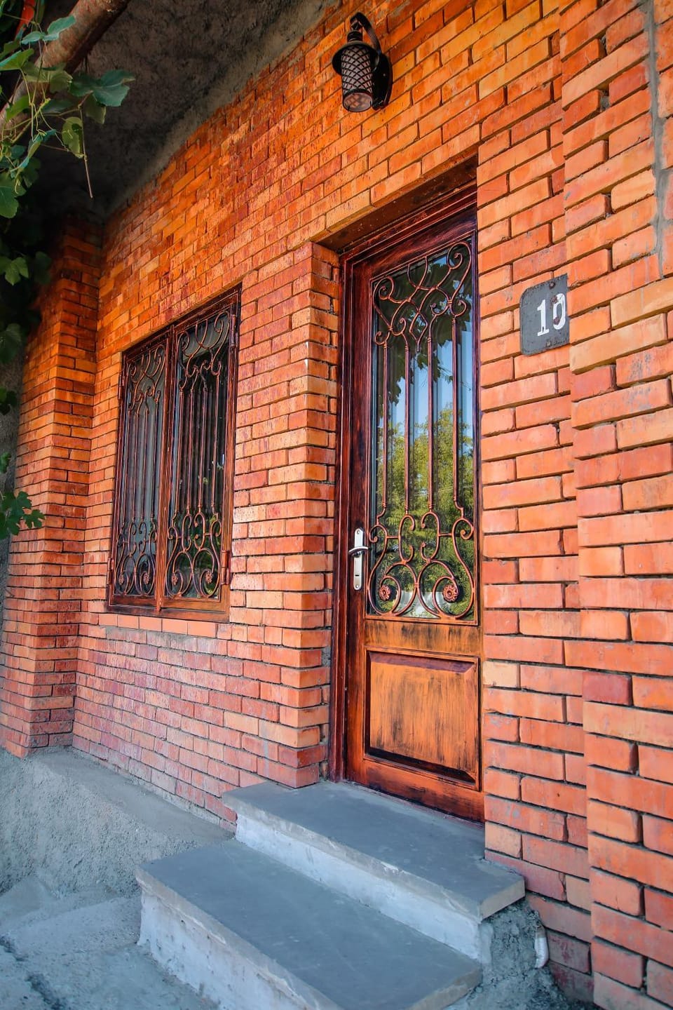 Property building, Facade/entrance