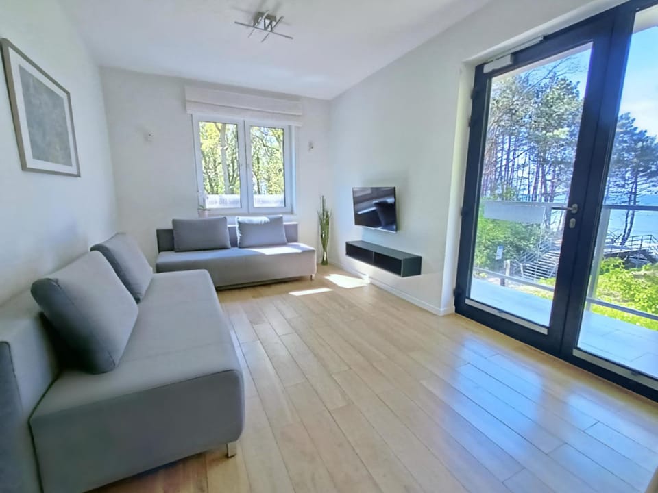 Living room, Seating area, Evening entertainment, Landmark view, Sea view, Sea view