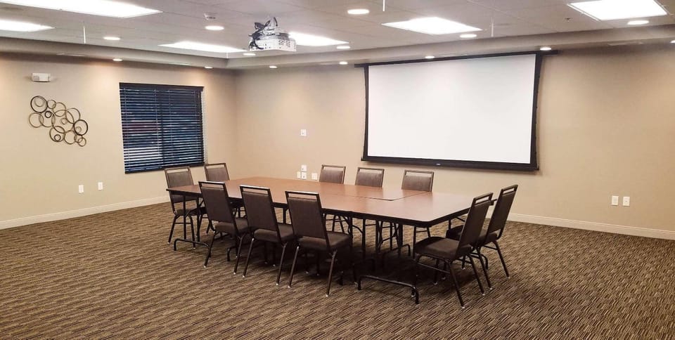 Meeting/conference room
