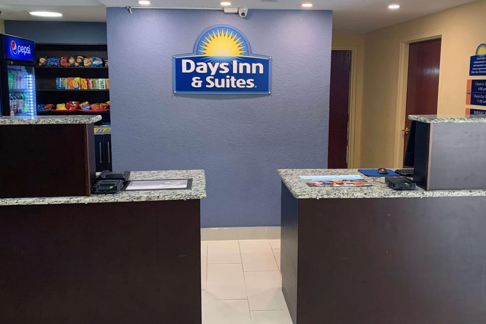 Lobby or reception, On site