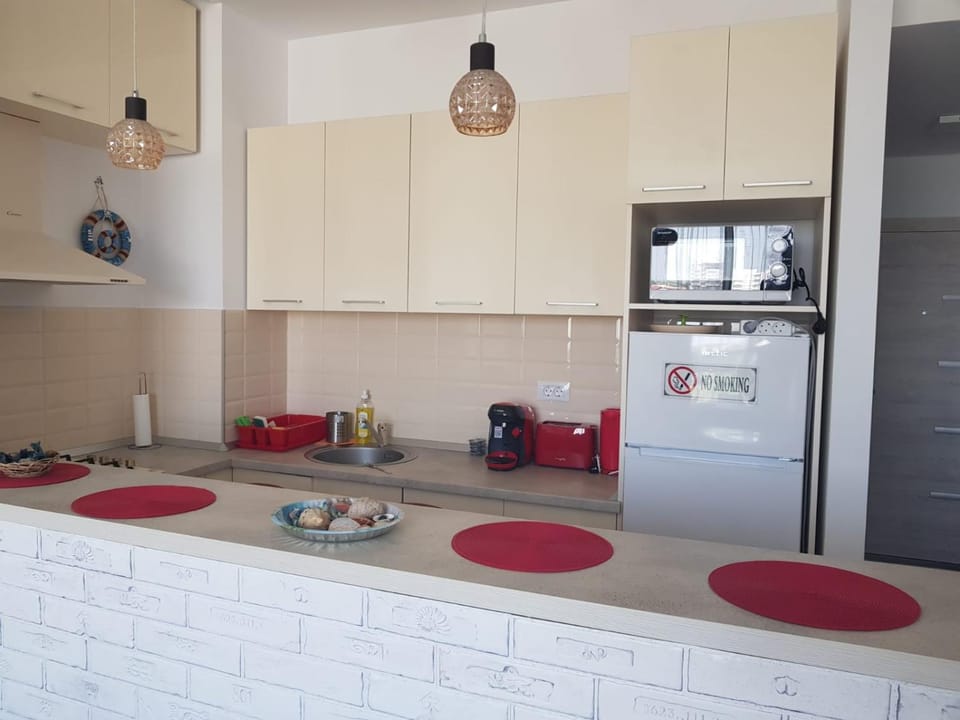 Estival Studio by Onix Blue Mamaia Nord Apartment in Constanța County