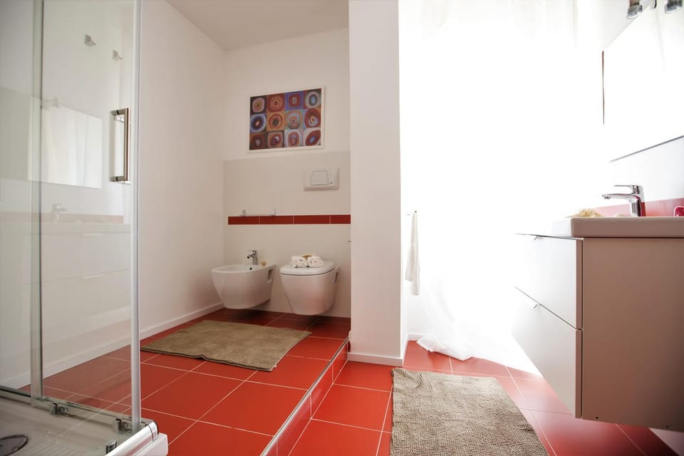 Shower, Bathroom