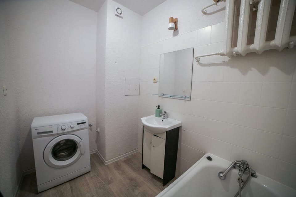 Property building, Bathroom