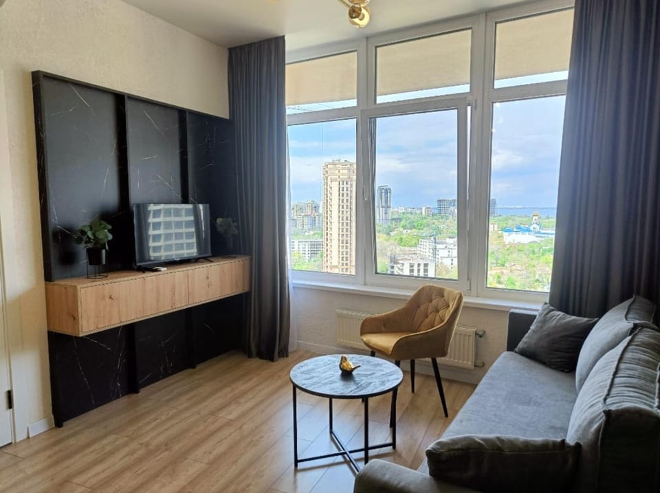 TV and multimedia, View (from property/room), Seating area