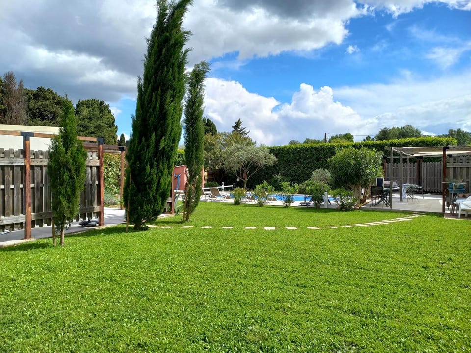 LAMATHYE House in Provence