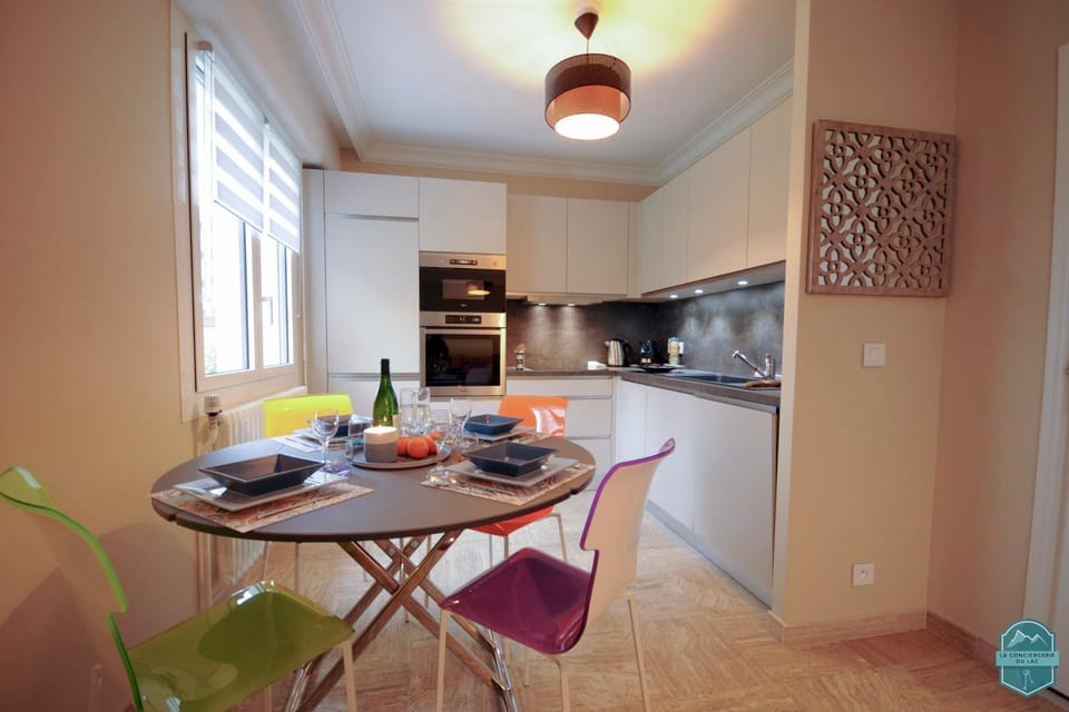 Annecy Lake - Le Saint Bernard - 2 min walk from the lake Apartment in Annecy