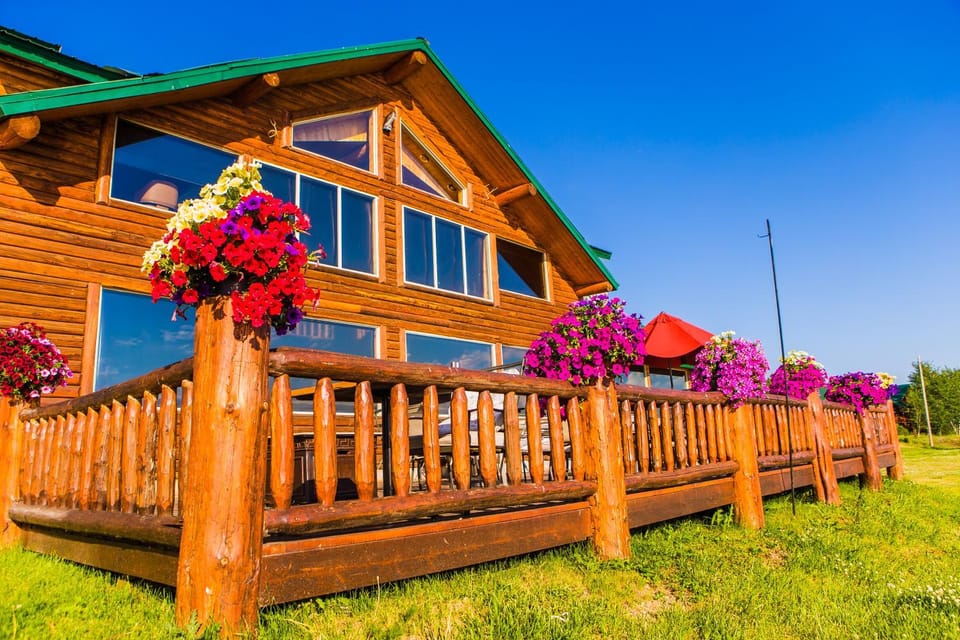 Property building, Patio, River view, River view