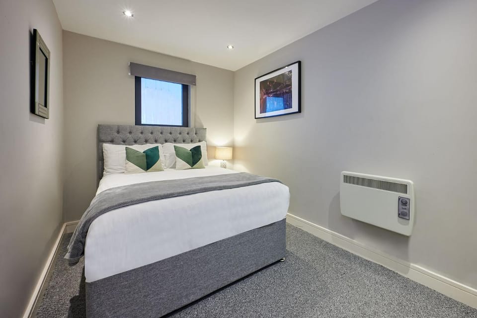 Bed, Bedroom, internet