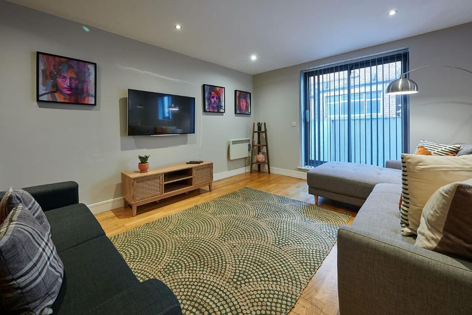TV and multimedia, Living room, Seating area