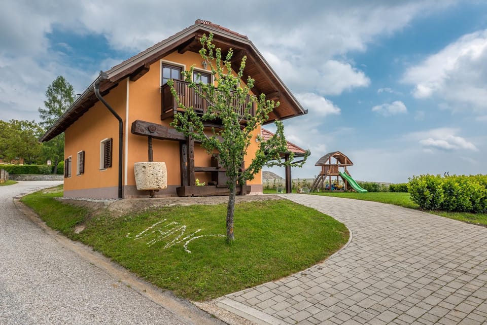 Property building, Garden