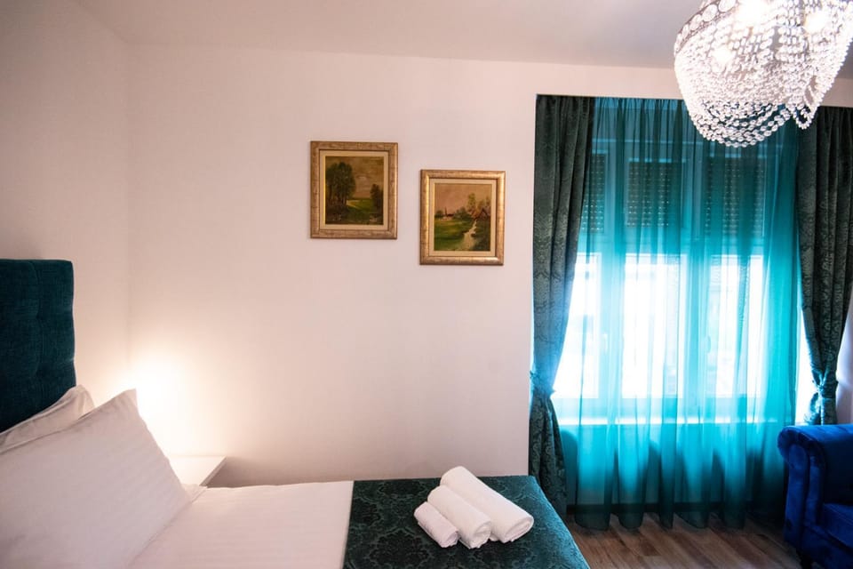 Center Luxury Rooms 1 Bed and Breakfast in Split
