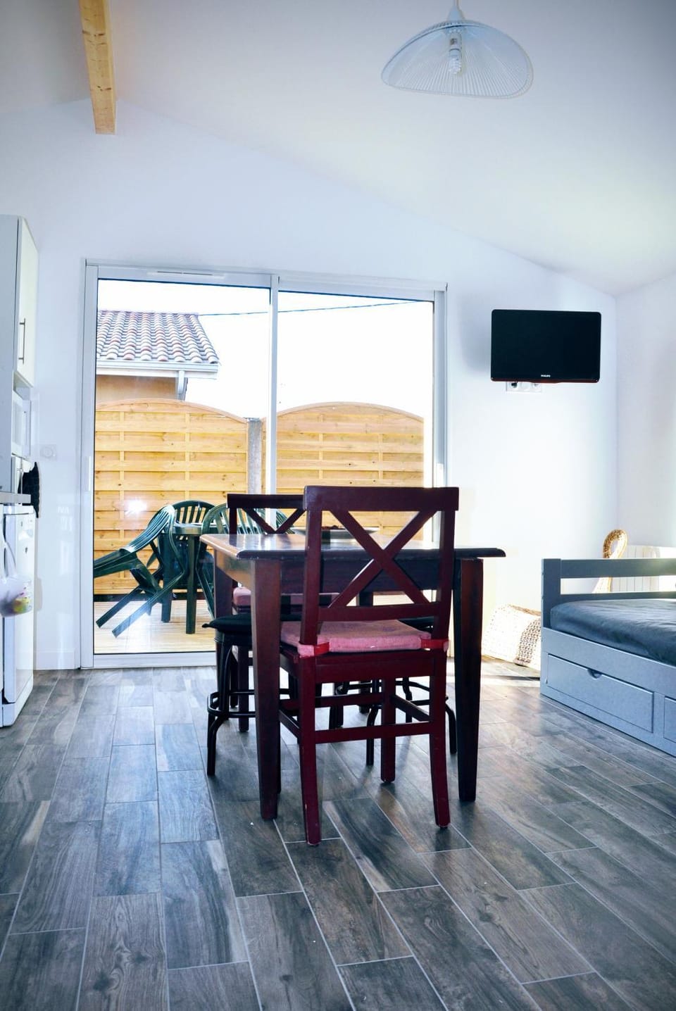 Living room, Dining area