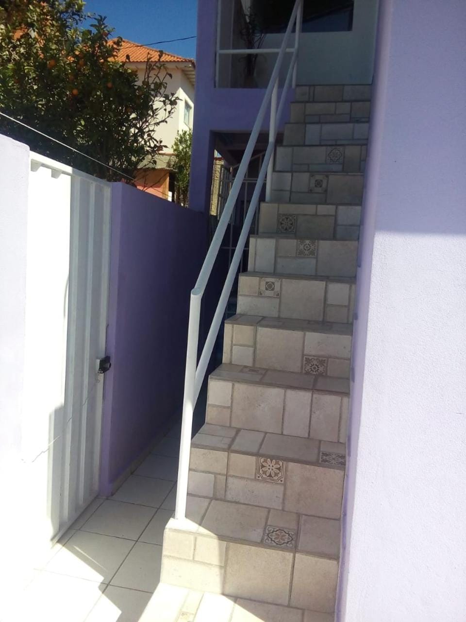 Facade/entrance, Balcony/Terrace