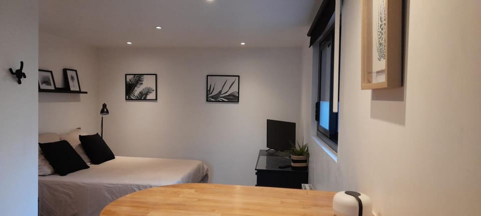 TV and multimedia, Seating area