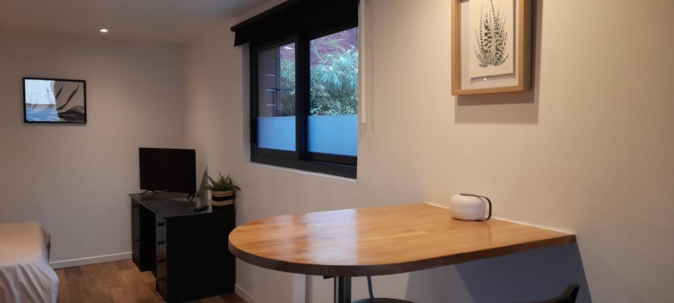 TV and multimedia, Dining area