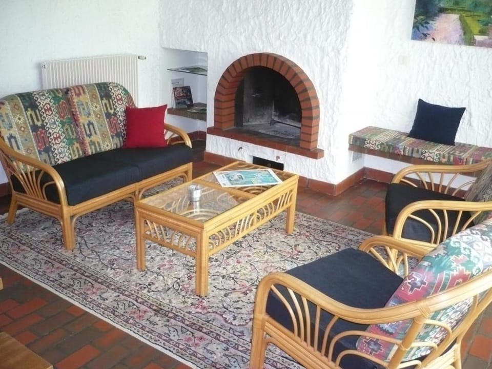 Maison spacieuse avec jardin et cheminée à Renaison - FR-1-496-110 House in Auvergne-Rhône-Alpes
