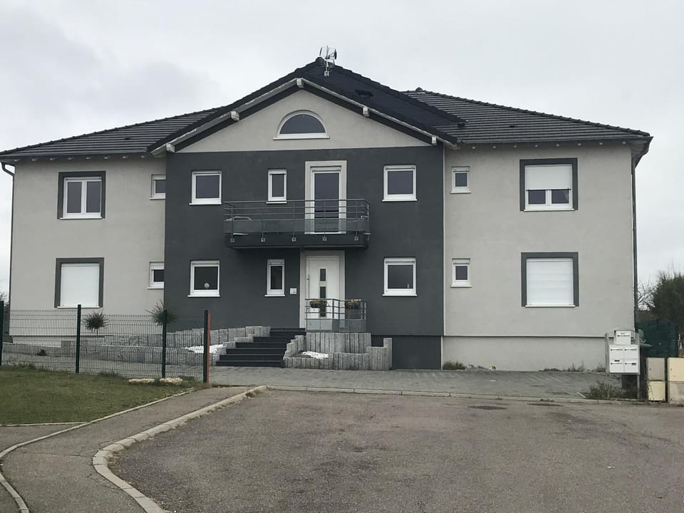 Property building, Facade/entrance
