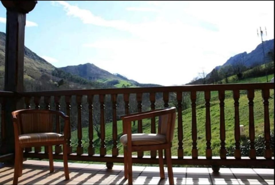 Casa Rural La Llosica Apartment in Asturias