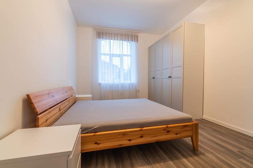 Bed, Photo of the whole room, Bedroom, wardrobe