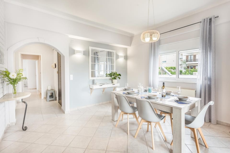 Decorative detail, Dining area