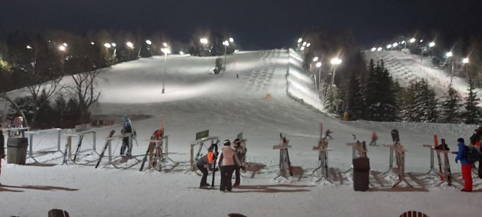 Winter, Skiing