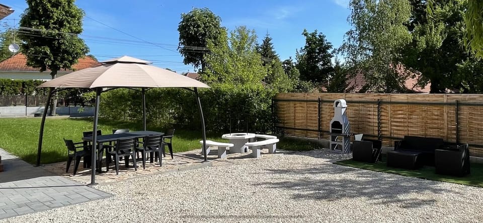 BBQ facilities, Garden