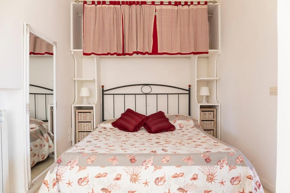 Nice villa only 100m from the beach Villa in Fregenae