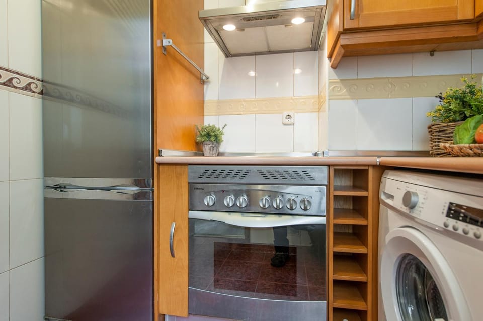Communal kitchen, oven, washing machine