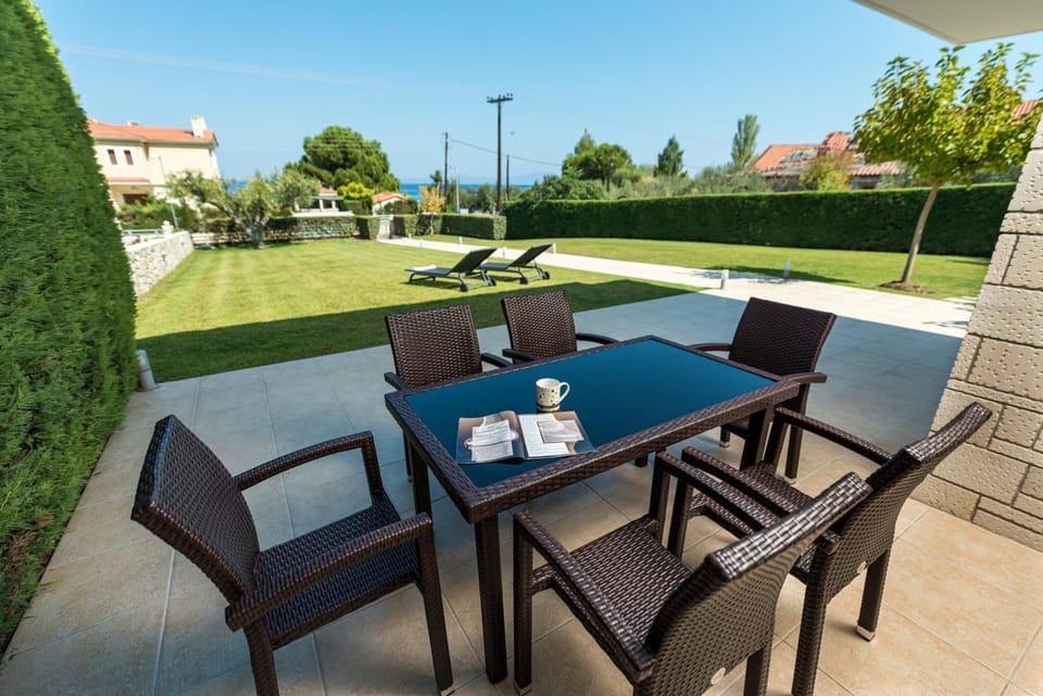 Patio, Balcony/Terrace