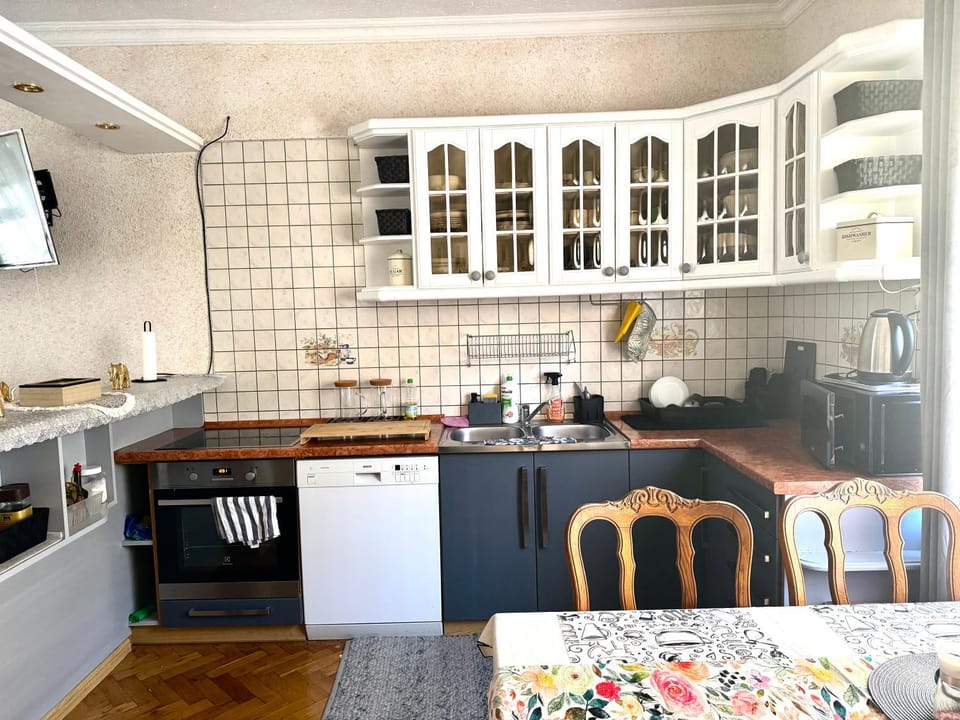 Jaśminowy Dwór Pensjonat Vacation rental in Lower Silesian Voivodeship