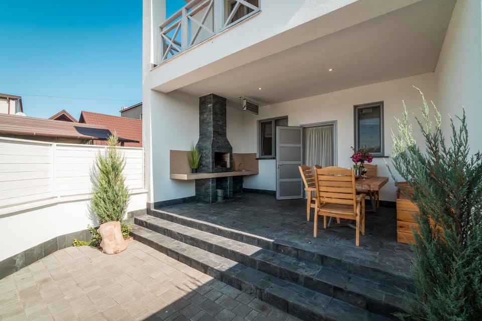 Villa Bugaz Panorama House in Odessa Oblast