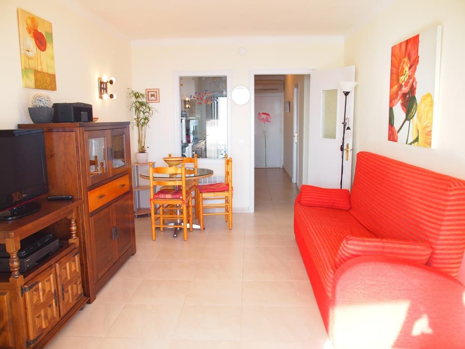 MIRAMAR 23A Apartment in Roses