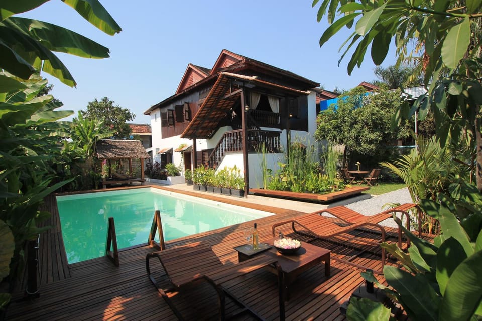 Property building, Patio, Garden, Garden view, Pool view, Swimming pool, Swimming pool
