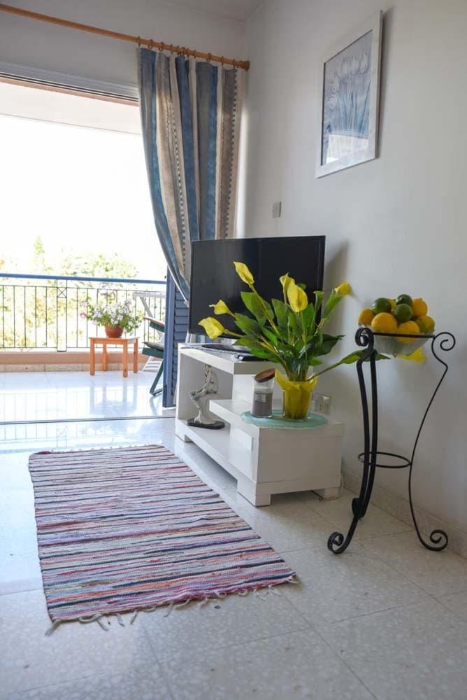 Paradise Gardens with a large terrace Apartment in Yeroskipou
