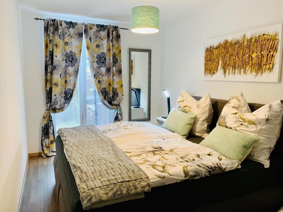 Living room, Bedroom