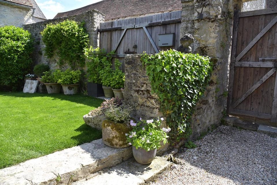 La grange de Chérence-Giverny Bed and Breakfast in Île-de-France