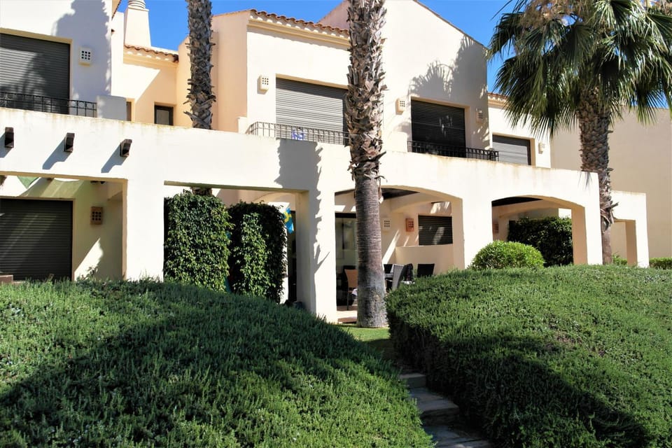 Property building, Day, Garden, Garden view