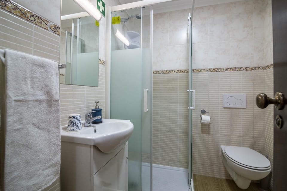 Bathroom, Living room