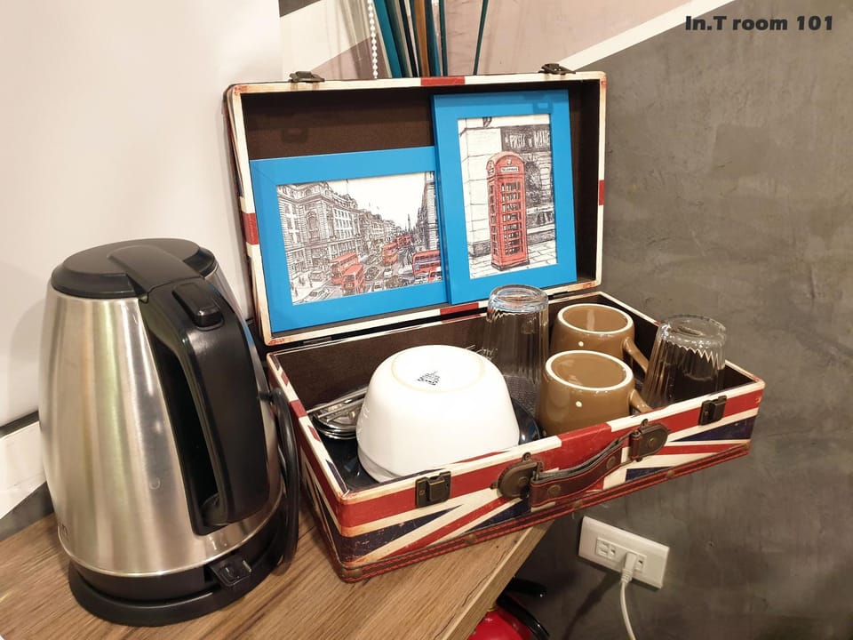 Coffee/tea facilities, Non alcoholic drinks